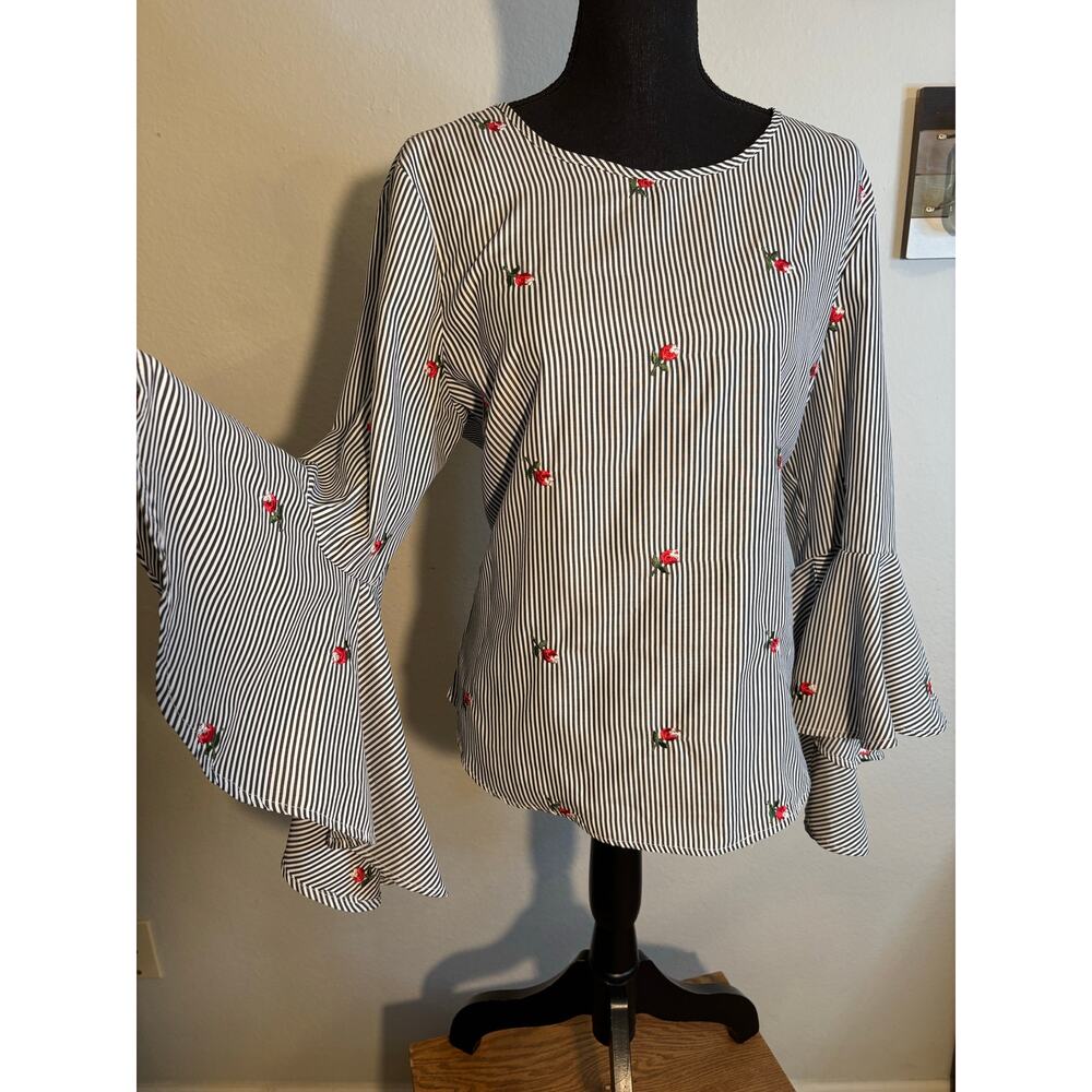 KONTROL CONTEMPORARY Sz XL Striped & Embroidered Bell Sleeve Blouse